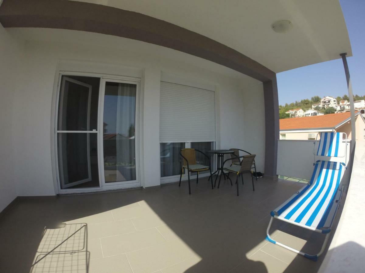 Apartments 4 Me Trogir Eksteriør billede